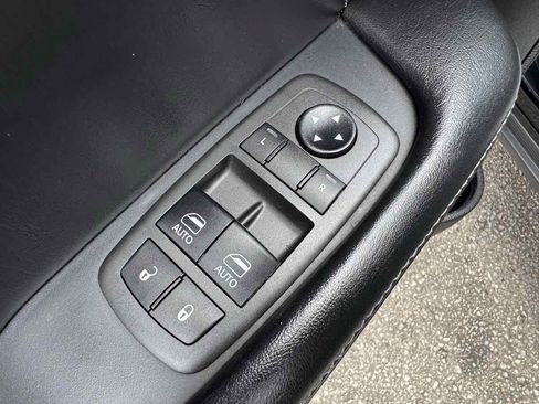 Used 2021 Dodge Challenger R/T Scat Pack w/ Plus Package RWD image 29