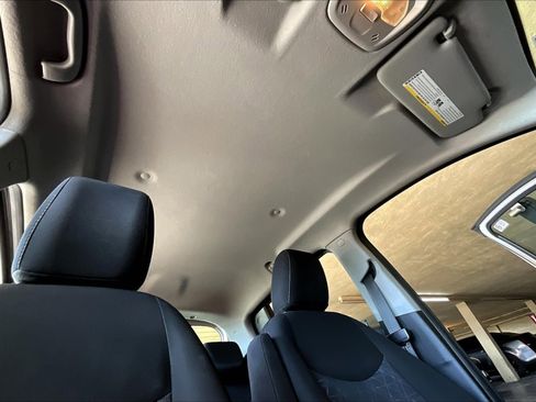 Used 2021 Chevrolet Spark LT image 22