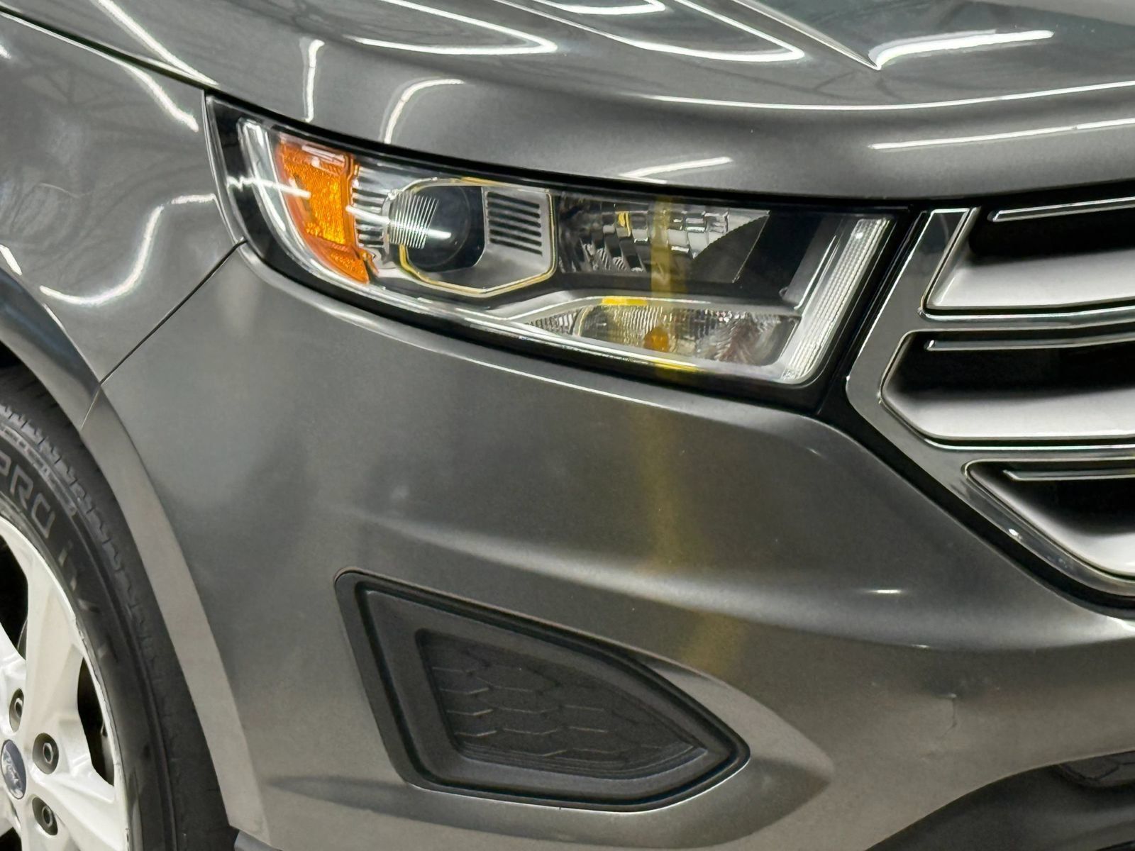 Used 2016 Ford Edge SE FWD image 6