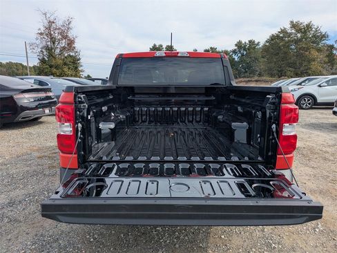 Used 2022 Ford Maverick XL image 12