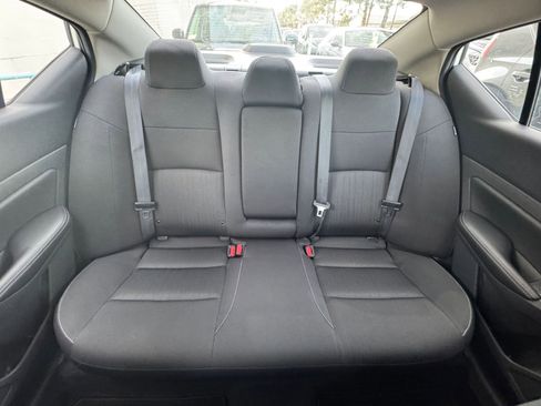 Used 2025 Nissan Altima 2.5 SV image 39