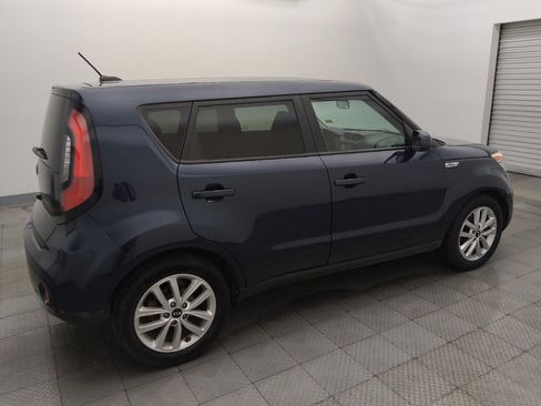Used 2019 Kia Soul + FWD image 10