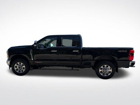 Used 2023 Ford F350 Lariat w/ Lariat Ultimate Package AWD/4WD image 2