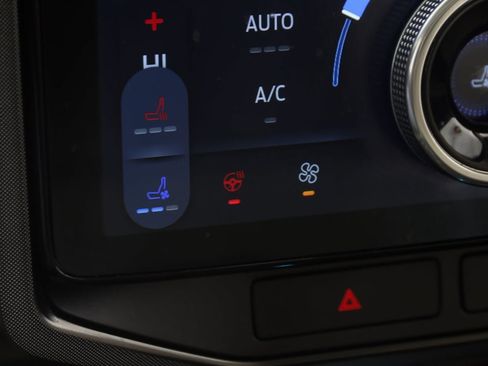 Used 2022 Ford Expedition Limited image 8