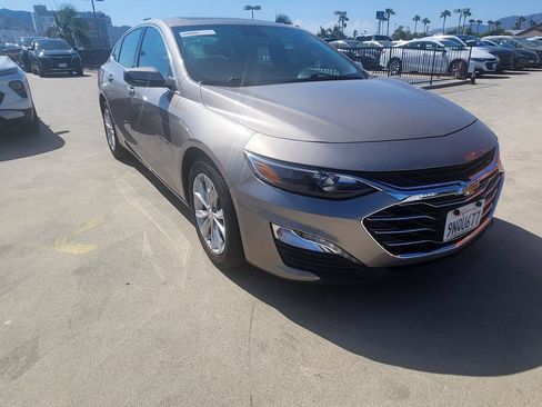 Used 2024 Chevrolet Malibu LT FWD image 9