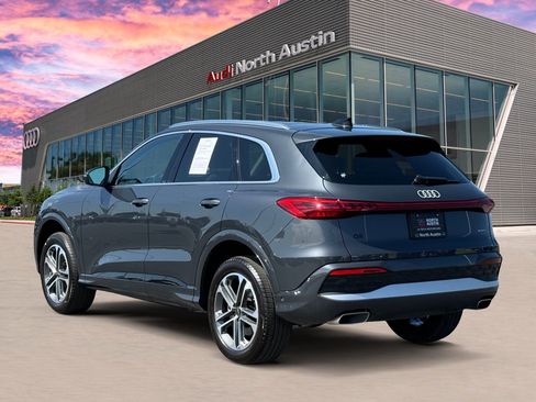 Certified 2025 Audi Q5 Premium Plus w/ Premium Plus AWD/4WD image 7