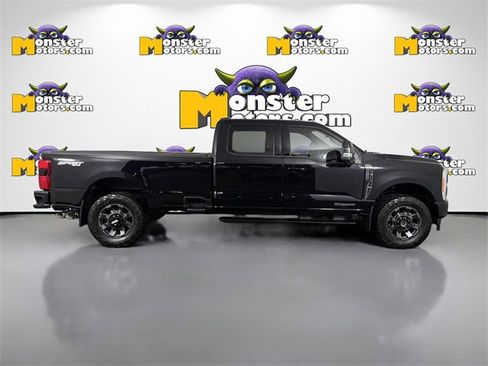 Used 2023 Ford F250 Lariat w/ Sport Appearance Package image 4