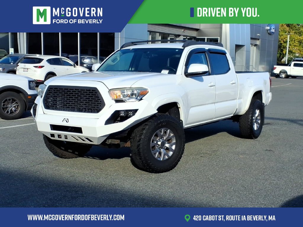 Used 2016 Toyota Tacoma SR5 w/ SR5 Appearance Package (SN) AWD/4WD image 1
