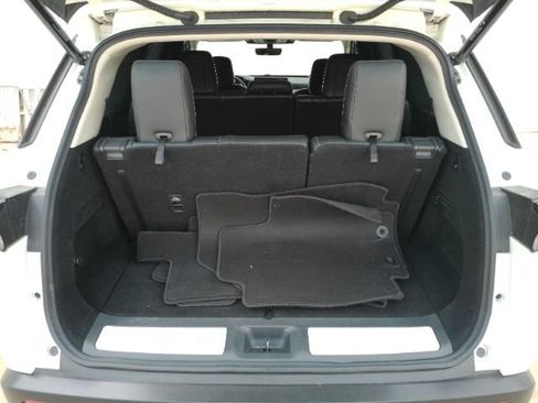 Used 2023 INFINITI QX60 Luxe image 29