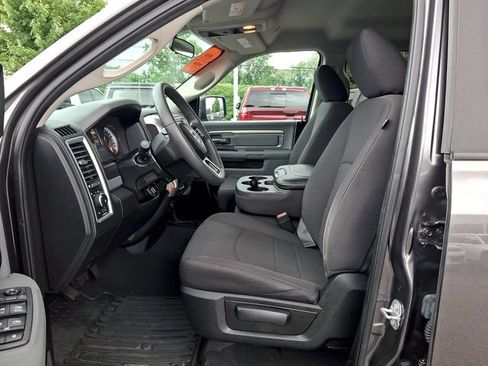 Certified 2019 RAM 1500 Warlock AWD/4WD image 17