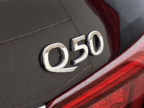 Certified 2022 INFINITI Q50 Luxe w/ Cargo Package AWD/4WD image 4
