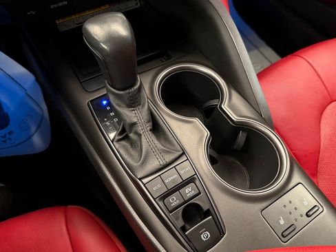 Used 2021 Toyota Camry XSE image 14