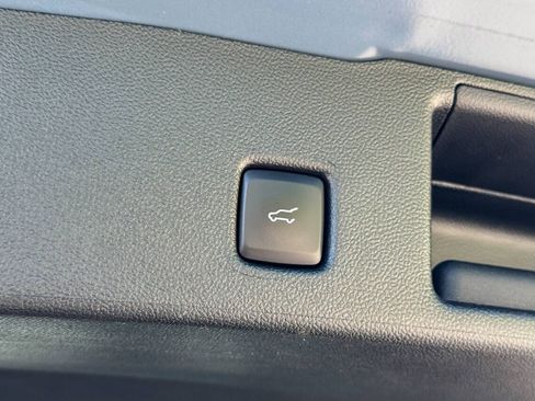 Used 2023 Ford Escape ST-Line w/ Tech Pack #1 AWD/4WD image 18