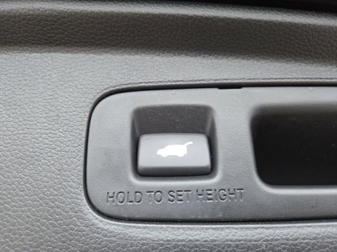 Used 2023 Honda CR-V EX-L image 22