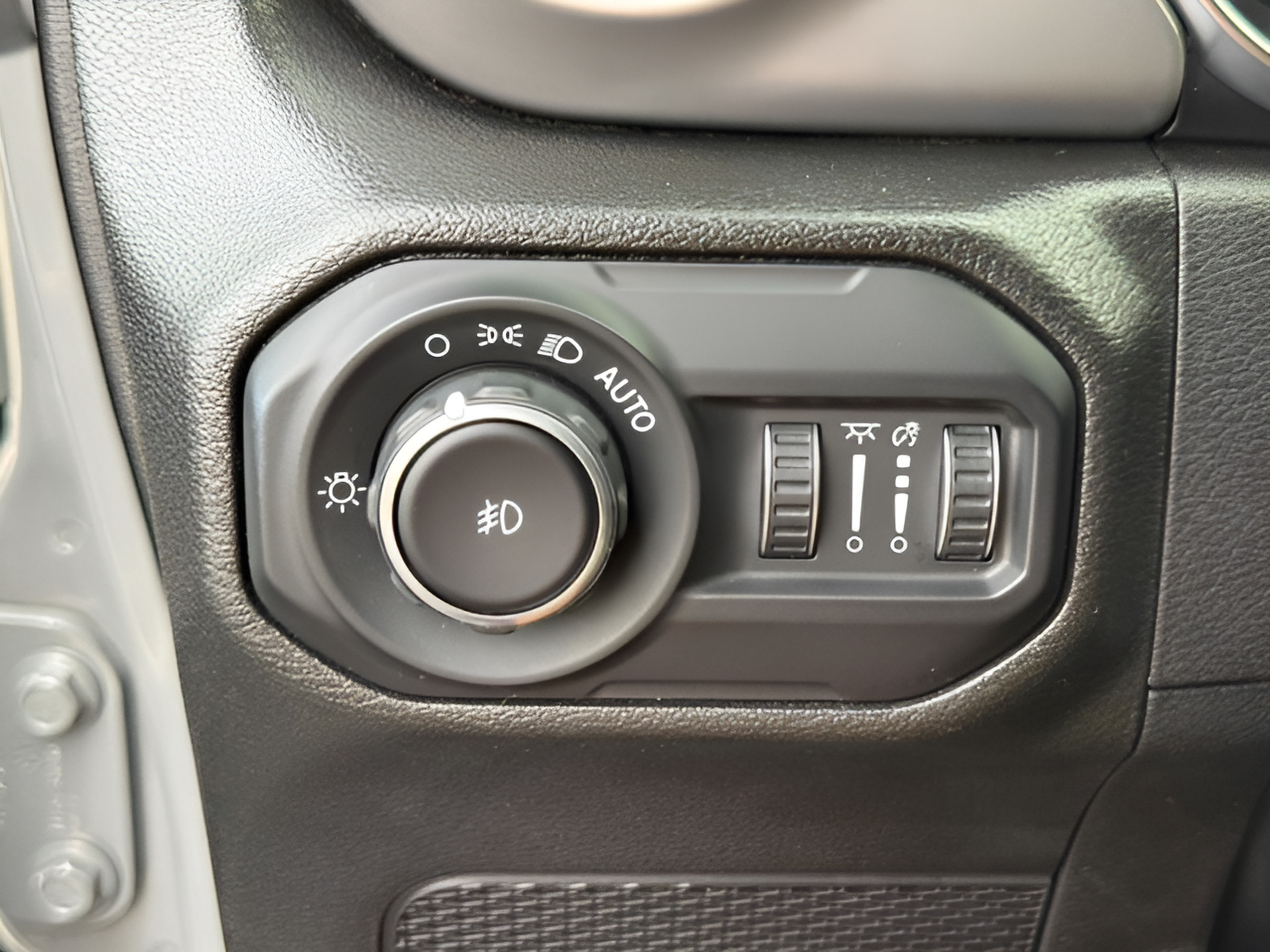 Used 2022 Jeep Wrangler Unlimited Sport AWD/4WD image 29
