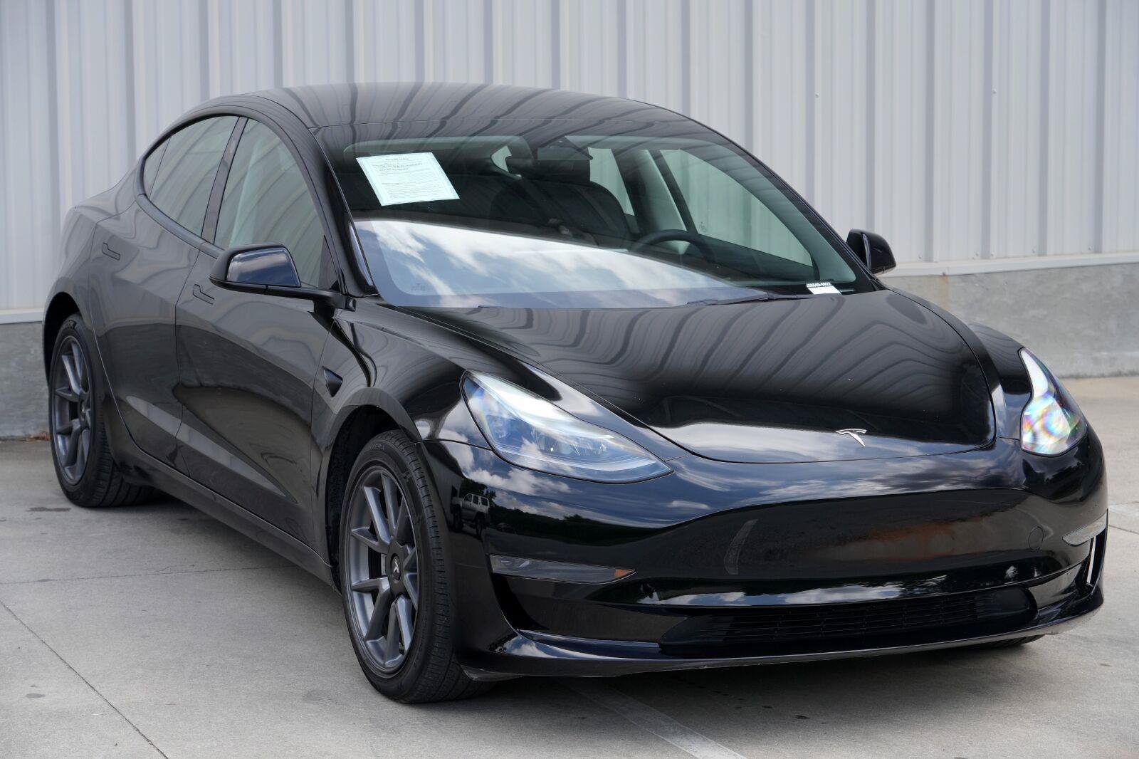 Used 2023 Tesla Model 3 Standard Range RWD image 53