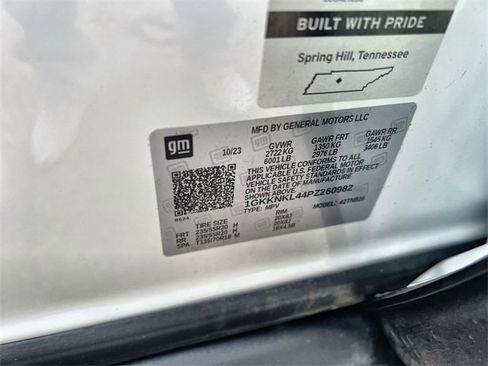 Certified 2023 GMC Acadia SLE w/ Driver Convenience Package image 33