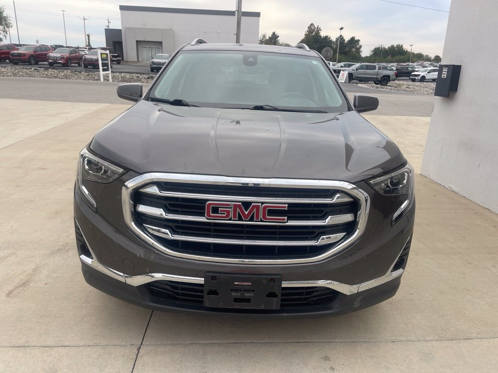 Used 2020 GMC Terrain SLT w/ Preferred Package AWD/4WD image 3