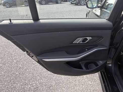 Used 2019 BMW 330i xDrive Sedan image 15