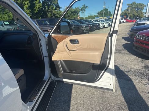 Used 2023 Nissan Armada SL w/ Cargo Package image 22