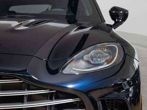 New 2026 Aston Martin DBX 707 image 47