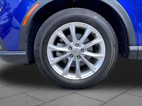 Used 2025 Honda CR-V EX image 11
