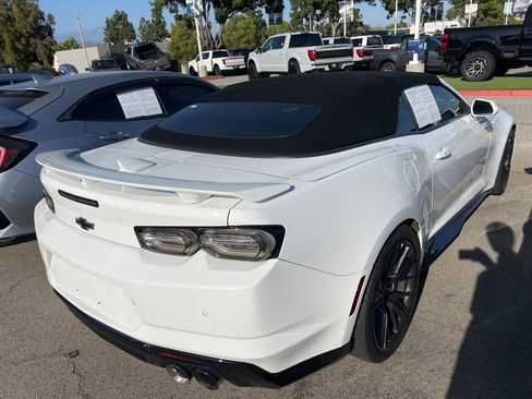 Used 2020 Chevrolet Camaro ZL1 RWD image 3