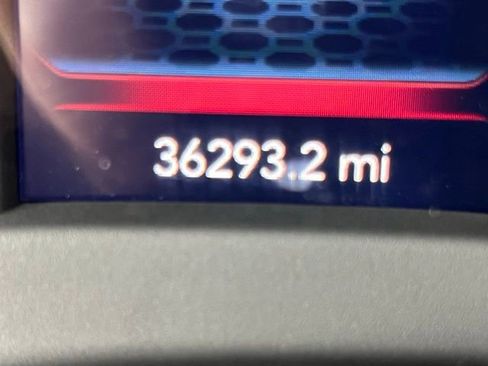 Used 2024 RAM 2500 Big Horn image 17