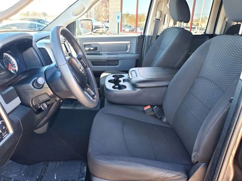 Used 2020 RAM 1500 Classic Warlock AWD/4WD image 10