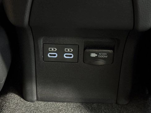 New 2026 Toyota Prius Plug-In Hybrid FWD image 14