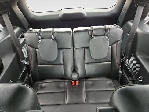 Used 2023 Ford Explorer ST-Line AWD/4WD image 14
