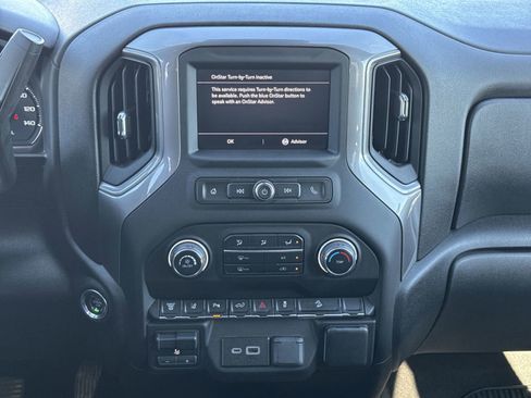 Used 2024 Chevrolet Silverado 2500 Custom w/ Custom Value Package image 29