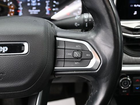 Used 2022 Jeep Compass Latitude w/ Sun and Sound Group image 19