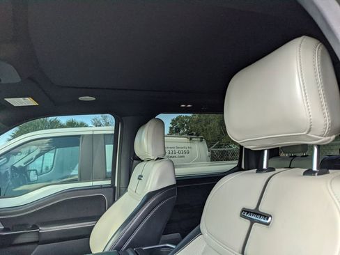 Used 2024 Ford F150 Lightning Platinum image 27