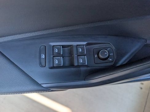 Used 2024 Volkswagen Jetta SE w/ Panoramic Sunroof Package FWD image 22