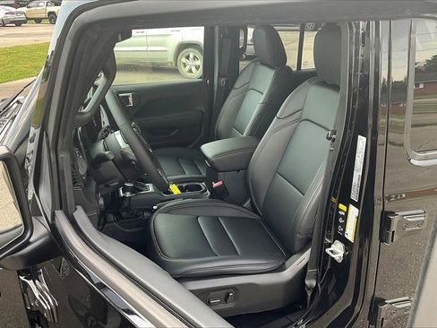 New 2025 Jeep Wrangler Sahara w/ Safety Group image 9
