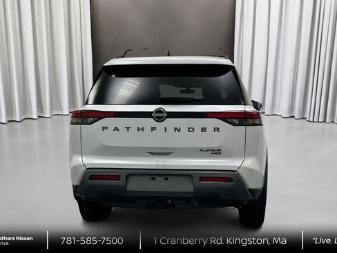 New 2026 Nissan Pathfinder Platinum AWD/4WD image 6