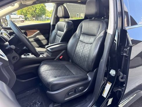 Used 2019 Nissan Murano Platinum w/ Cargo Package AWD/4WD image 13