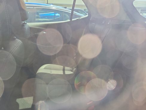 Used 2025 Buick Encore GX Preferred FWD image 10