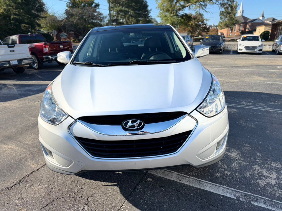 Used 2012 Hyundai Tucson Limited w/ Premium Pkg AWD/4WD image 2
