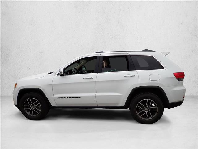 Used 2018 Jeep Grand Cherokee Limited AWD/4WD image 2