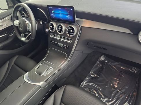 Used 2023 Mercedes-Benz GLC 300 4MATIC Coupe image 30