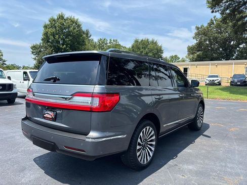 Used 2021 Lincoln Navigator Reserve w/ Luxury Package RWD image 8
