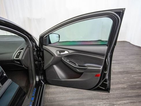 Used 2016 Ford Focus RS image 17