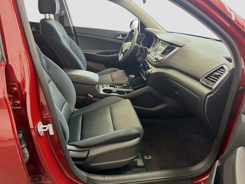 Used 2018 Hyundai Tucson SE AWD/4WD image 31