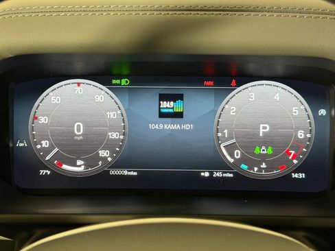 New 2026 Land Rover Defender 110 X-Dynamic SE image 18