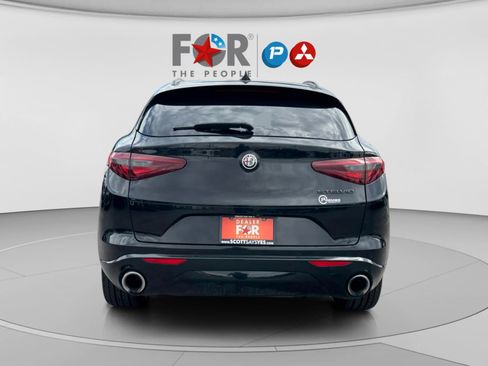 Used 2021 Alfa Romeo Stelvio Sprint w/ Nero Edizione RWD image 4