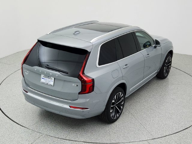 New 2026 Volvo XC90 B6 Plus w/ Protection Package Premier AWD/4WD image 15