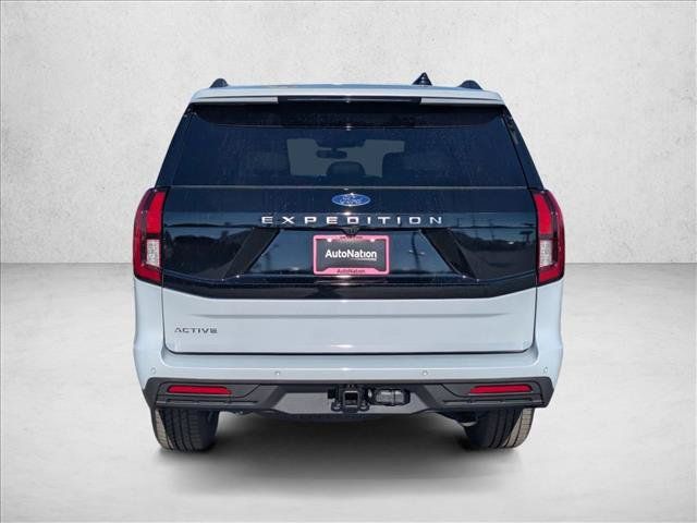 New 2026 Ford Expedition Active RWD image 8