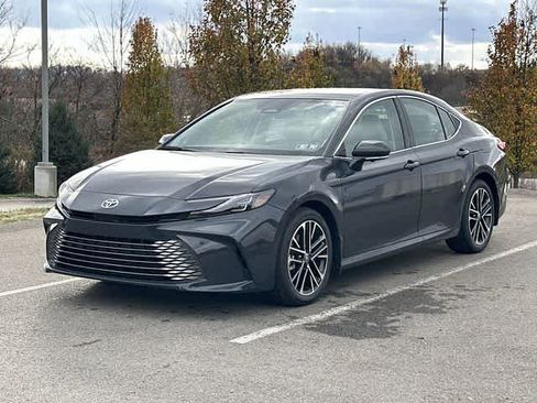 New 2026 Toyota Camry XLE image 1